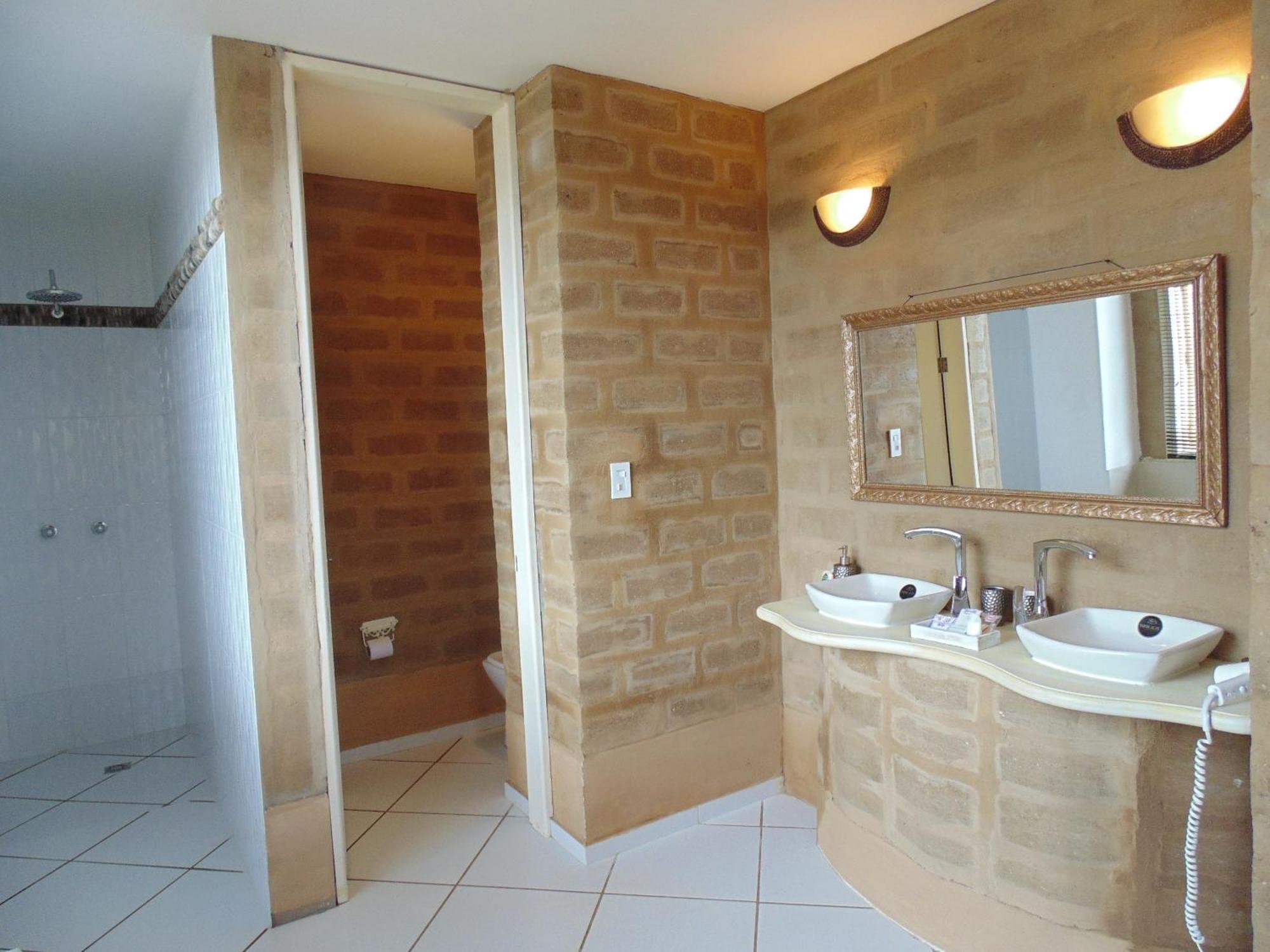 Hotel Bella Tierra Boutique 4*