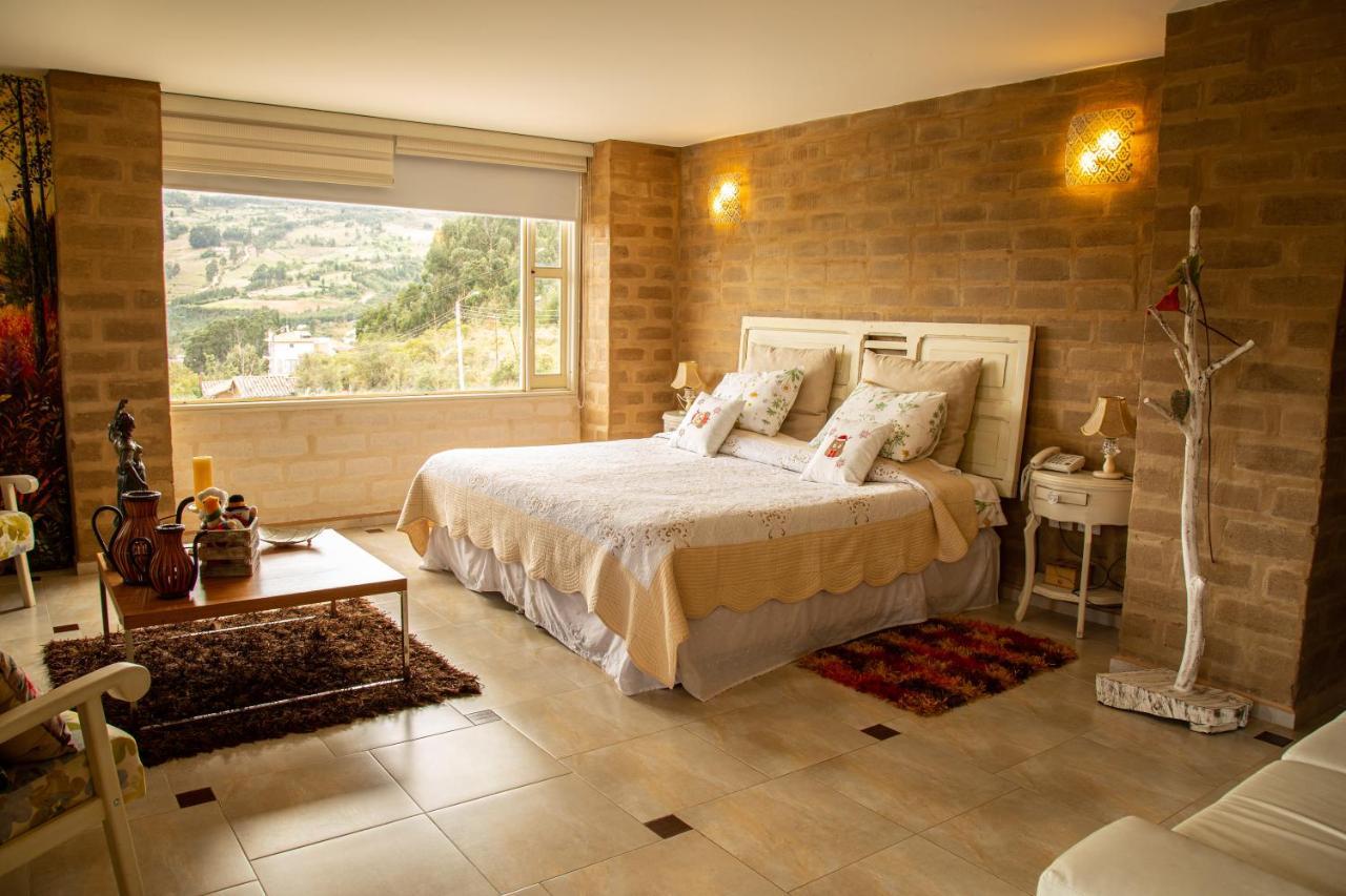 Bella Tierra Boutique Hotel